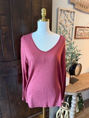Faded Glory Soft V-Neck Long Sleeve Top in Rose